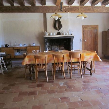 Maison Spacieuse Et Independante Avec Jardin Et Terrasse, Ideale Pour Observer La Nature En Sarthe - Fr-1-410-215 Rouperroux-le-Coquet Bagian luar foto