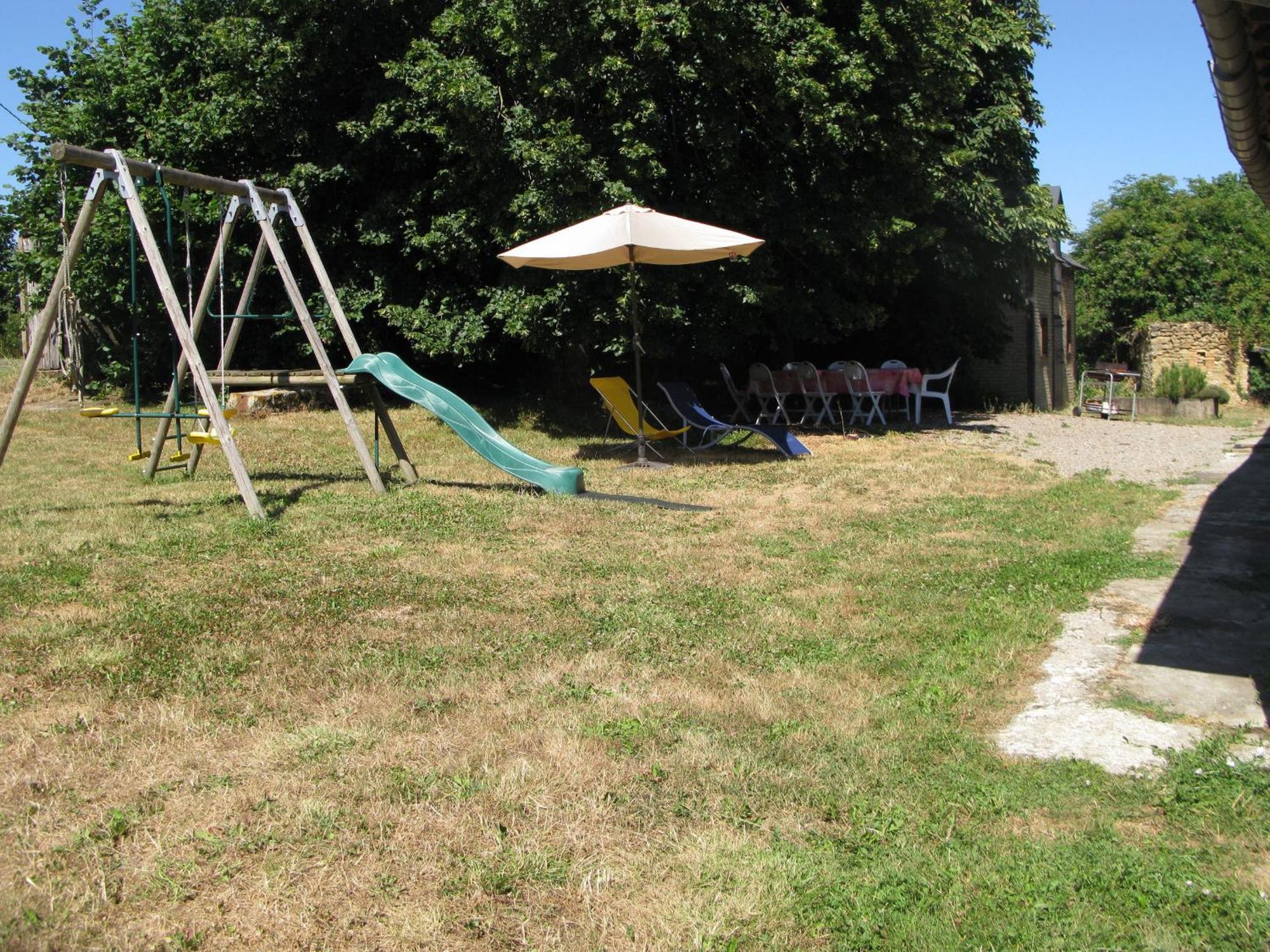 Maison Spacieuse Et Independante Avec Jardin Et Terrasse, Ideale Pour Observer La Nature En Sarthe - Fr-1-410-215 Rouperroux-le-Coquet Bagian luar foto